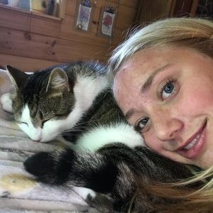 Meet your Posher, Bailey